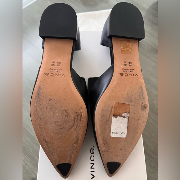 Vince. Black Flats size 10 - Picture 12 of 14